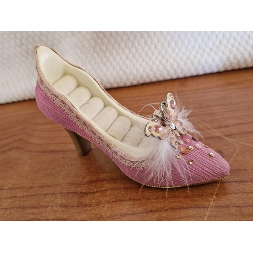 91 - Decorative Pink Colour High Heel Shoe Ring Holder by Shudehill Giftware