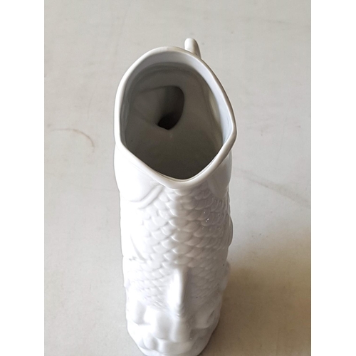 113 - Boston Warehouse Fish Zoology White Porcelain Pitcher (H:27cm, Holds About 1ltr)