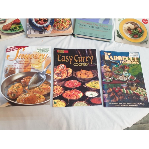 149 - Collection of 15 x Books with Culinary and Bartending Recipes