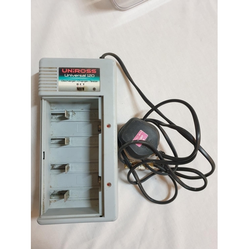 207 - Uniross Universal 120 Discharger / Charger Tester (Un-Tested)