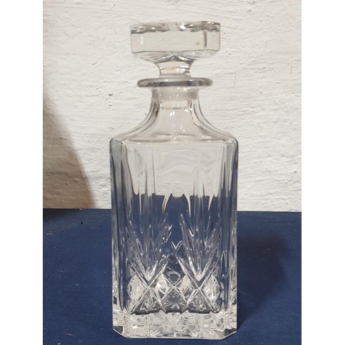 225 - Crystal Square Decanter for Whisky/Brandy with Stopper