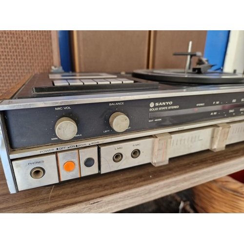 Vintage Sanyo Solid State Stereo Turntable, (Model: GXT 4640K 