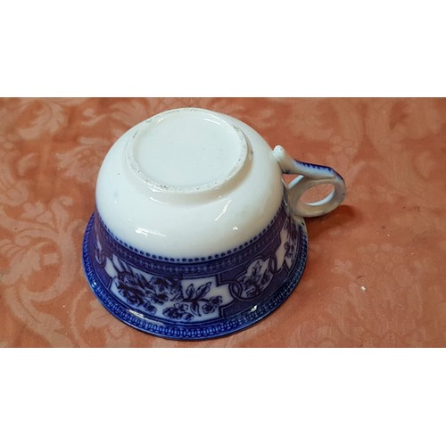 20 - Oversized English Porcelain Blue & White Cup,  (Approx. Ø:15.5cm x H:9cm), Supplied by Jac. Van Alte... 