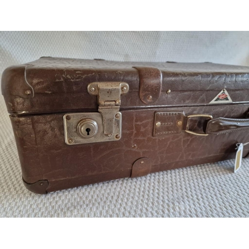 31 - Vintage 'Gelo' Suitcase, (Approx. 61 x 38 x 18cm)