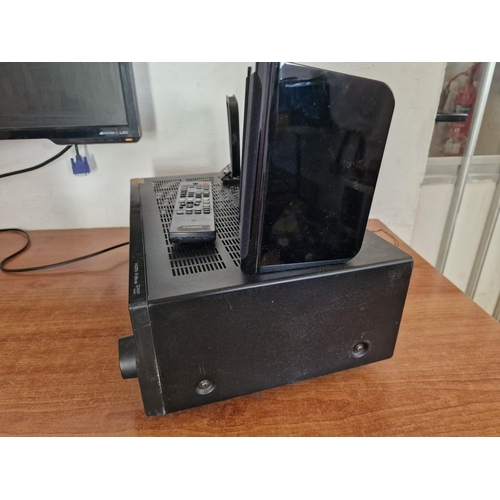 315 - Yamaha AV Receiver (Model: RX-V373), * Basic Test and Turns On *, with Remote Control, Together with... 