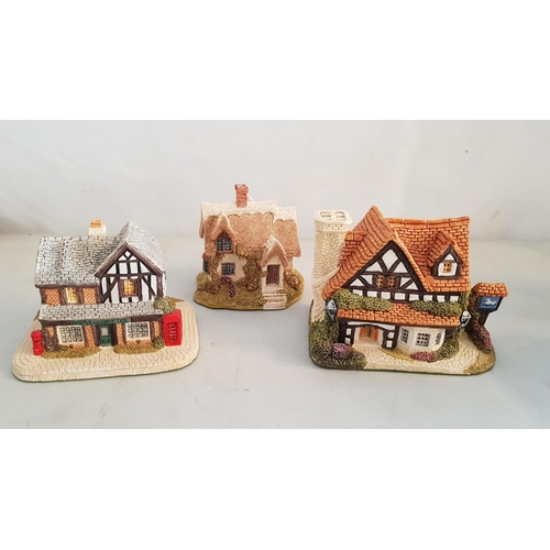 152 - Large Collection of Lilliput Lane and Other Assorted Cottage Houses (14), (A/F)