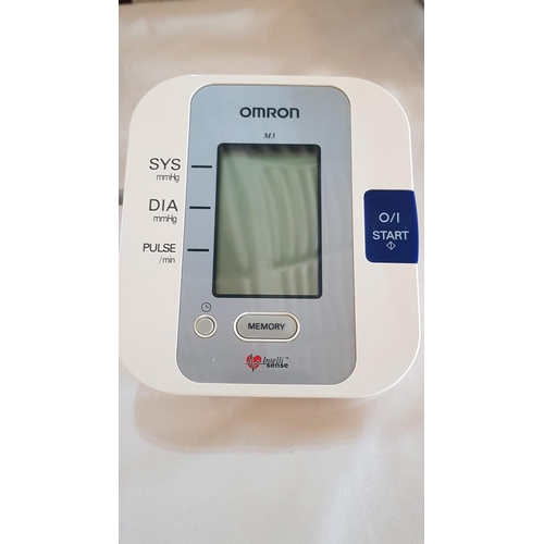 181 - Omron M3 Intelligense (Hem-7051-E) Blood Pressure Monitor (Battery Powered) 4 x 1.5V LR6 (Un-Tested)