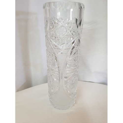 213 - Bohemia Czech Republic Crystal Vase (H:25.5cm x Ø8cm)