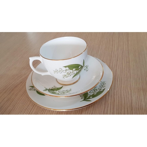 209 - Vintage Bone Windsor China, Made in England Lilies of the Valley Tea / Coffee Set; 5 x Footed Cups, ... 