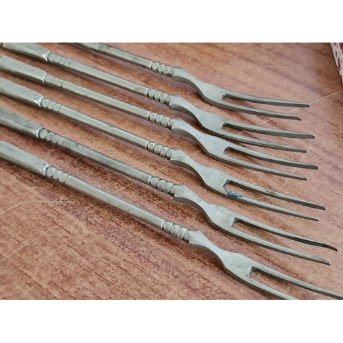 87 - Case Set of 6 x Vintage White Metal Tea Spoons, 6 x Vintage Desert Forks & 1 Spoon, Together with Cu... 
