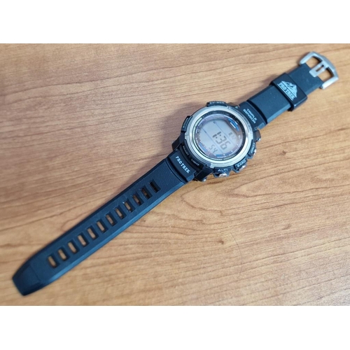 Casio pro outlet trek prw 2000