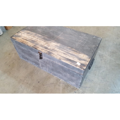 109 - Carpenters Pine Tool Chest with Inside Tray Suitable for Upcycling, Storage Travel or Coffee Table e... 