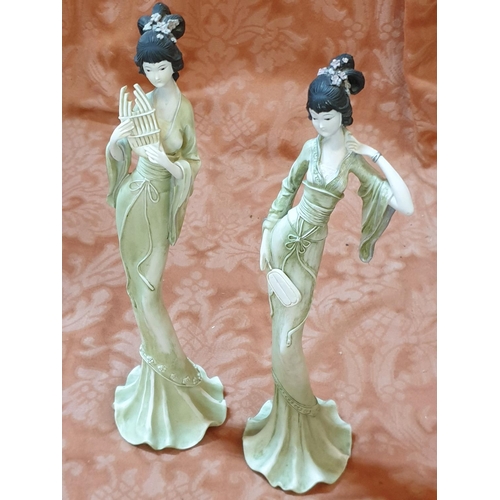 71 - 6 x Porcelain Oriental Lady Figurine Plus 1 Leonardo Collection of Lady Figurine