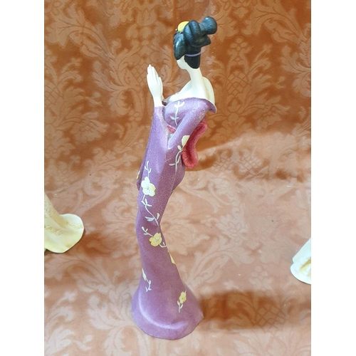 71 - 6 x Porcelain Oriental Lady Figurine Plus 1 Leonardo Collection of Lady Figurine