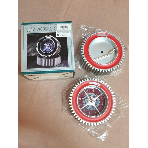 87 - Gear Model Clock Vogue Style, Red, No. 8510-3 (Un-Used, Boxed, Un-Tested)