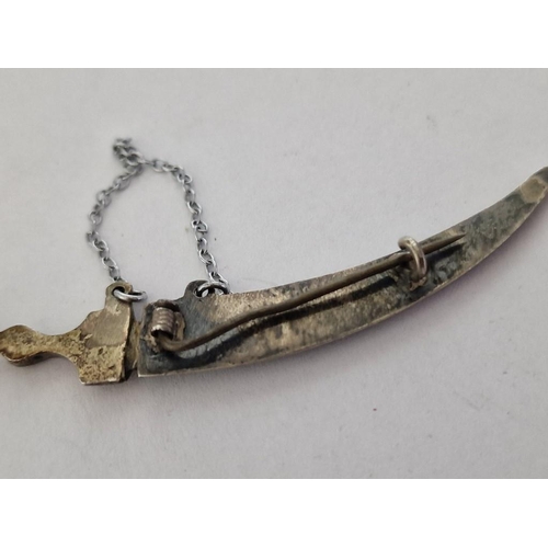 258 - Decorative Vintage White Metal Miniature Dagger Brooch, (Approx. L: 7cm, 7.9g)