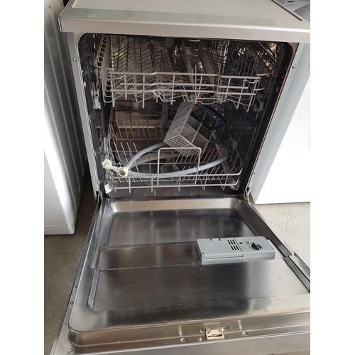 287 - Ikon Dishwasher A401MW/A401MS (Un-Tested)