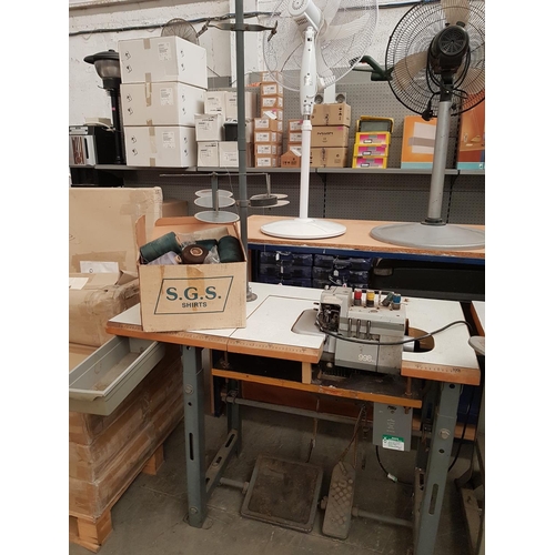 818 - Singer 998 industrial Sewing Machine (Overlock Sewing Machine) and Spare Spools of Thread *Basic Tes... 