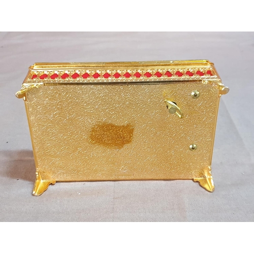トールペイント作品Antiques & Collectibles 2 x Retro Japan Musical Jewellery with Fabric Print Top of Famous