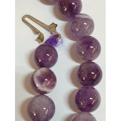 223 - Stylish Small Round Violet Beads Necklace with Natural Stone (L:41cm)