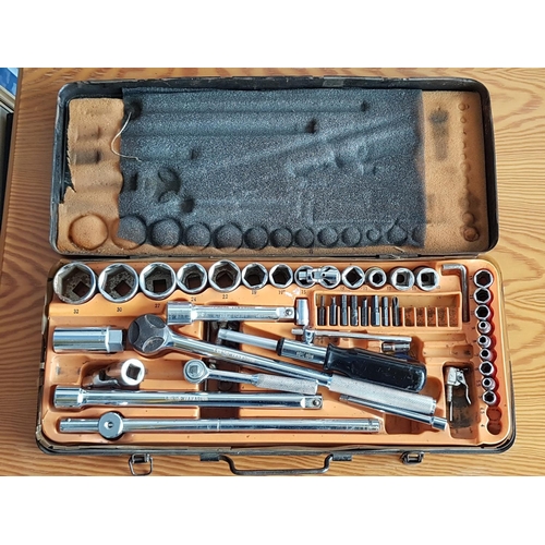 83 - Socket Spanner Set in Metal Case