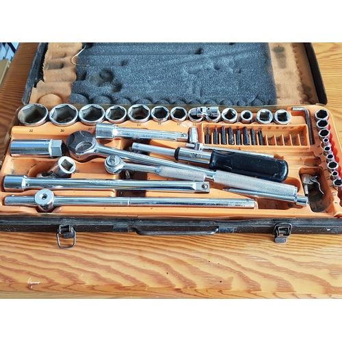 83 - Socket Spanner Set in Metal Case