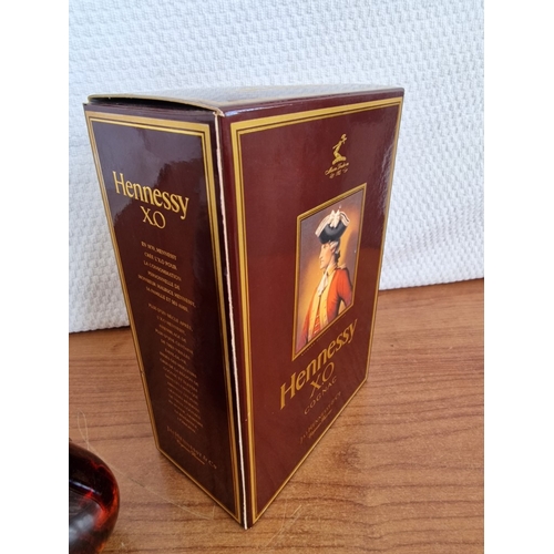 77 - Hennessy X.O. Cognac, 70cl, 40%, in Original Box