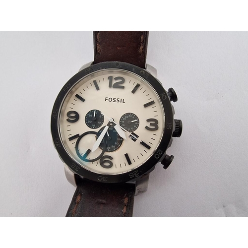 396 - Fossil Gents Wrist Watch, Large Case with Date, White Face, Stainless Steel, on Brown Leather Strap.... 