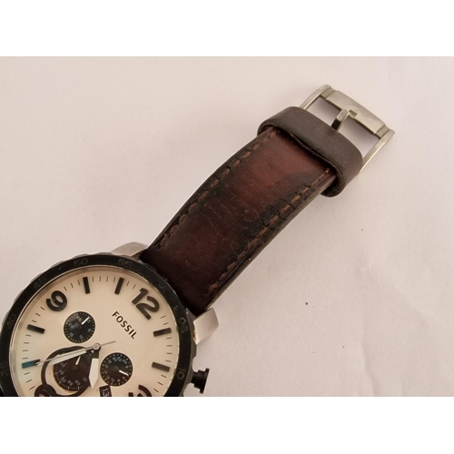 396 - Fossil Gents Wrist Watch, Large Case with Date, White Face, Stainless Steel, on Brown Leather Strap.... 