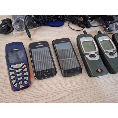 405 - Collection of Early Mobile Phones and Cables, Including: Nokia 7110e, 6210e, 3510e, 3330, 1661-2, Sa... 