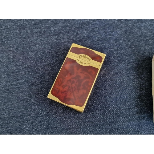 103 - S.T. Dupont (Paris) Chinese Lacquer & Gold Maduro Lighter, with Felt Case