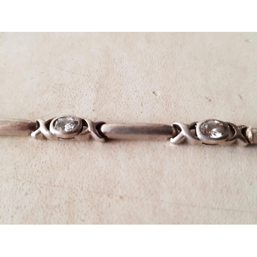 274 - Silver Bracelet with Cyprus Hallmark with Large Oval Crystals, Total Weight 10gr (L:18.5cm)