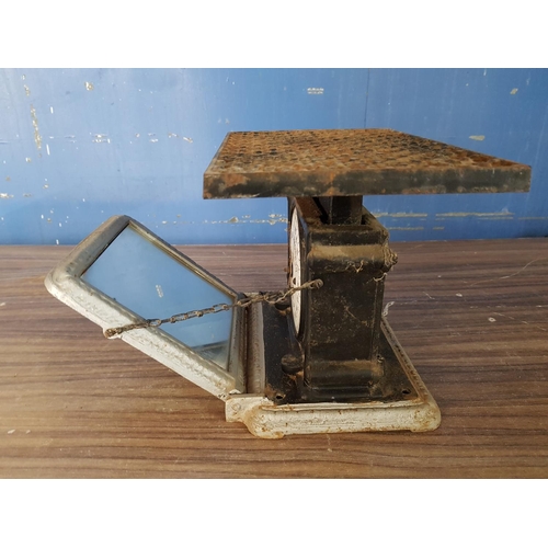 230 - Vintage Jaraso Cast Iron Personal Weighing Machine Scales with Reflecting Mirror