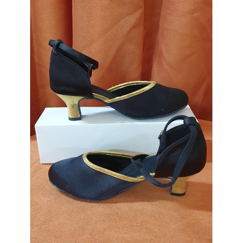 241 - Women Latin Dance Shoes, Closed Toe, Black - Gold Suede Heel, Size US6, UK3, EU55