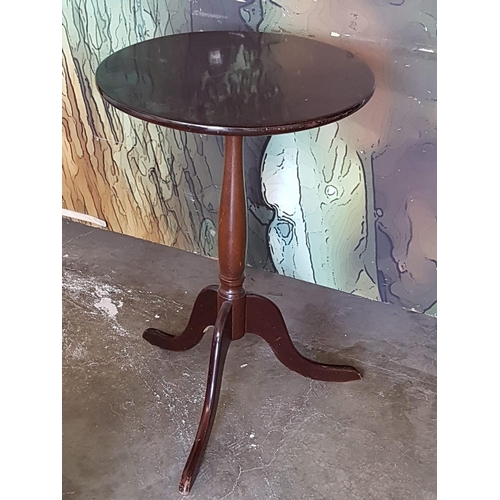 337 - Vintage Style Circular Tripod Occasional Side Table (Ø46cm x H:68cm)