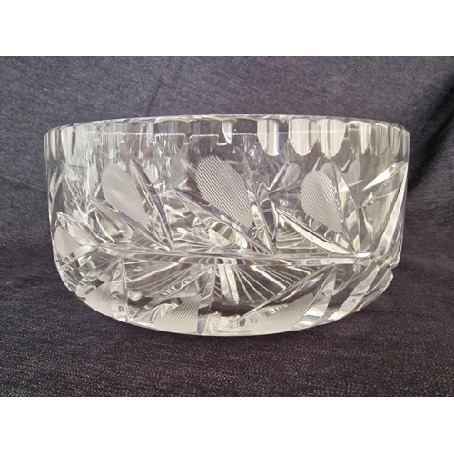 426 - 3 x Crystal Bowls, (Largest Approx. Ø: 21cm), (3)