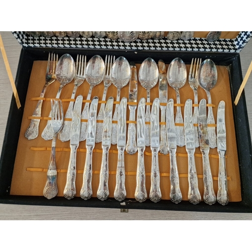 784 - Set of Cutlery Silver Plated in Display Case