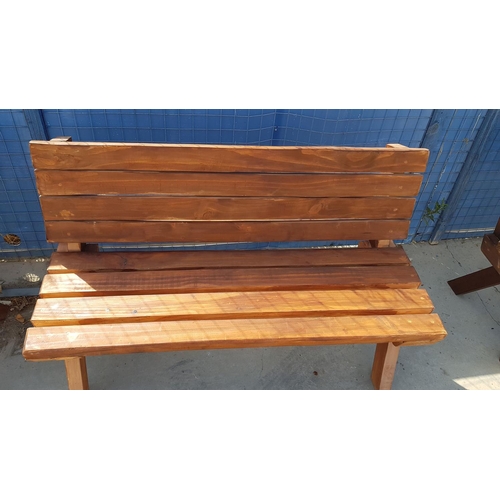 792 - Large Wooden Outdoor Bench (Approx. L:118cm)