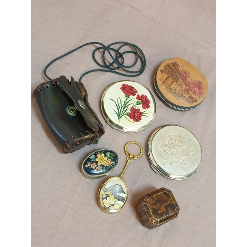 817 - Retro Beauty Collection of Compact Mirror, Dill Boxes etc