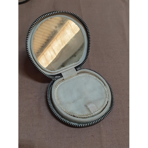 817 - Retro Beauty Collection of Compact Mirror, Dill Boxes etc