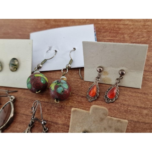 819 - Collection of Jewellery; 9 x Pairs of Assorted Earrings