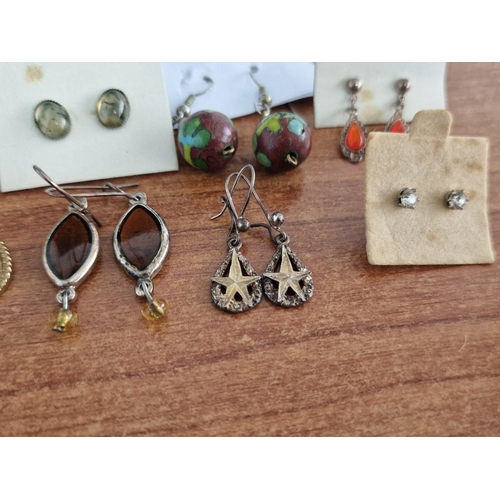 819 - Collection of Jewellery; 9 x Pairs of Assorted Earrings