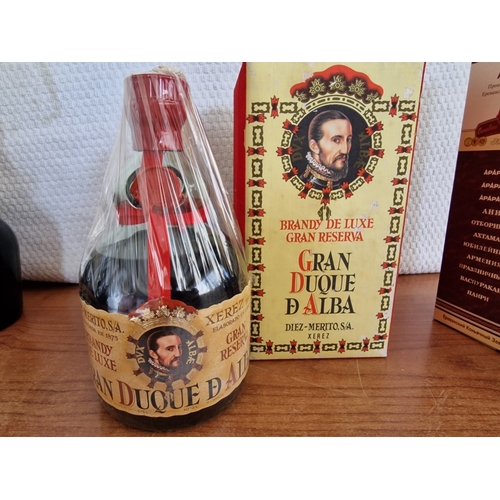 828 - 2 x Bottles of Brandy; 'Gran Duque A Alba' Brandy De Luxe Gran Reserva, in Box, Together with 'Arara... 