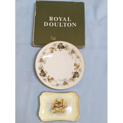 833 - Small Royal Doulton, Larchmont Porcelain Round Mini Dishes (Ø13cm) with Original Box and Vintage Coa... 