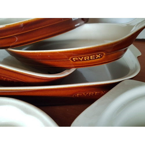 189 - Pyrex Varius Shape and Size Ceramic Dishes (6pcs)