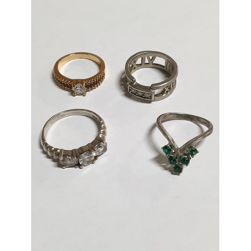 338 - 20 x Silver Rings in Different Style, Shape, Stones, Sizes etc