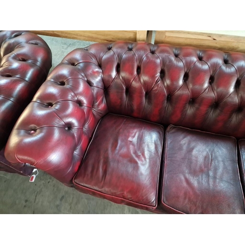 97 - Red Oxblood Leather Chesterfield Sofa, 3-Seater, Made in England (H:74cm x W:198cm x D:93cm)