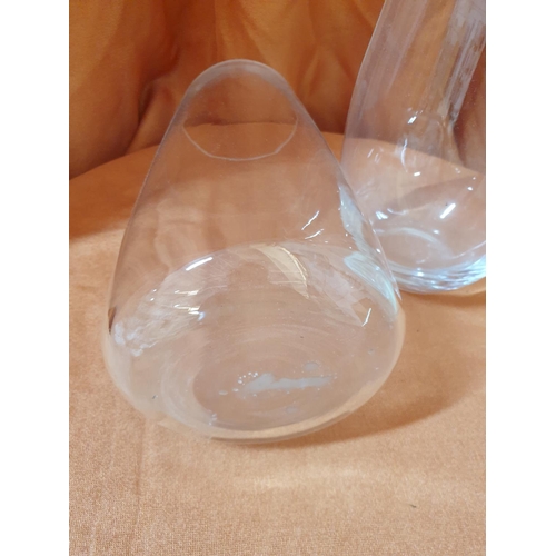 359 - 2 x Large Glass Vases (H:30cm & H:32cm)