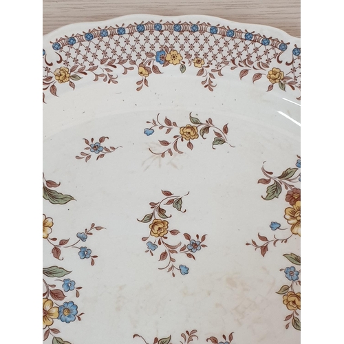 89 - 4 x Different Large Oval Dishes; Various Sizes, Brand etc 
(41 x 31cm  - 35 x 24.5cm)