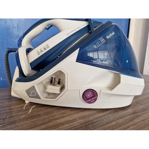 154 - Tefal 'Pro Express Total' Steam Generator Iron (Model: GV8960MO), * Basic Test & Working / Gets Hot ... 